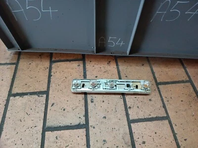 Opel Omega A Limo Luz Trasera Soporte De Lámpara Luz Antiniebla Derecha 395.200 - Imagen 1 de 4