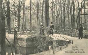 Postcard Germany Berlin Tiergarten Park Bridge 23-3106 - Picture 1 of 2