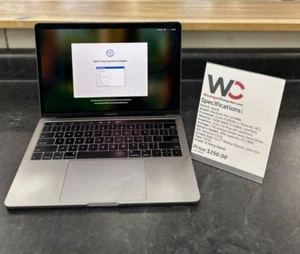 Apple MacBook Pro 13.3"Core i7 8ª Gen (1TB SSD,Intel,2.80 GHz, 16GB) 2018 A1989 - Imagen 1 de 8