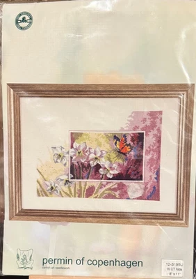 NEW PERMIN OF COPENHAGEN Butterfly & Daffodil Cross Stitch Kit 8" x11" #12-3195 Foto 1 de 2