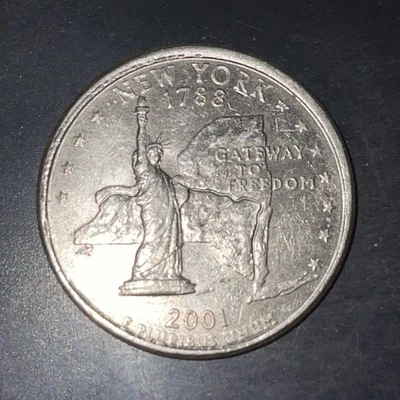 2001 New York Quarter With Off Center And Partial Collar Strike - Image 1 of 4