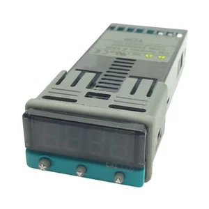 CAL Controls 330000000 Temperature Controller PID, 1/32 DIN, TC, RTD, 100-240V - Picture 1 of 6