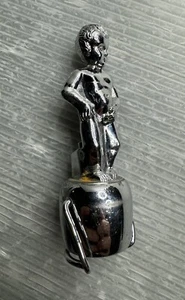 vintage Little Boy Peeing CHROME SODA SIPHON Novelty BOTTLE SPOUT - Picture 1 of 10