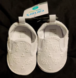 Carter's Child of Mine Baby Girl White Flower Slip On Shoes NWT Size 3-6 Months - Picture 1 of 4