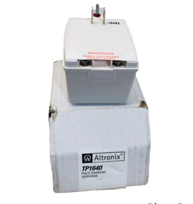 Altronix TP1640 Plug-in Transformer 16VAC/40VA - Image 1 of 3