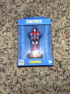 Fortnite Stampers Valor Rare Sealed Figure - Picture 1 of 2