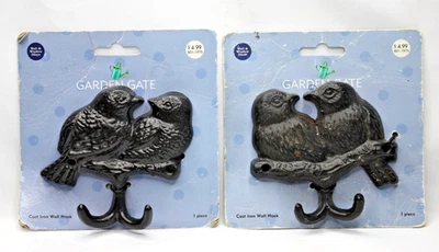 2 ganci da parete vintage in ghisa Love Bird su carte originali - Immagine 1 di 4
