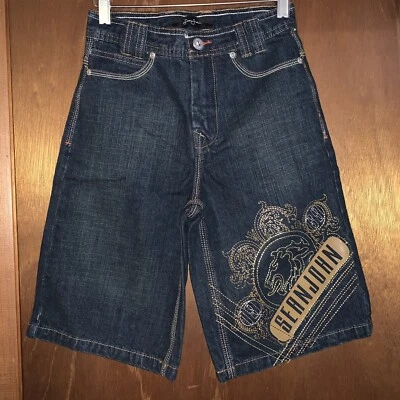 Shorts jeans azul escuro masculino 10 SEAN JOHN bordado street wear EXCELENTE - Imagem 1 de 4