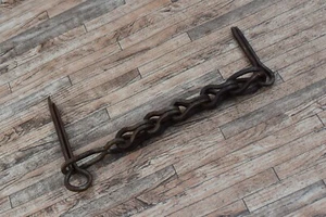 Handmade Iron Twisted Chain Latch Door Gate Cabin Hook & Chain Farm Barn Latch - Picture 1 of 8