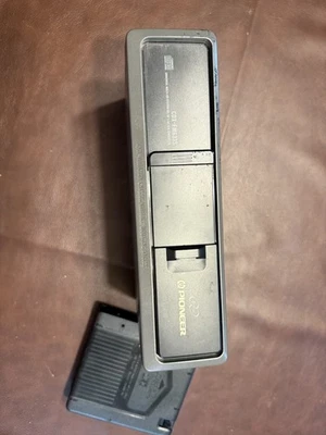 Ford Mazda Pioneer CDX-FM633S factory 6 disc CD Changer with empty CD Cartridge - Image 1 of 4