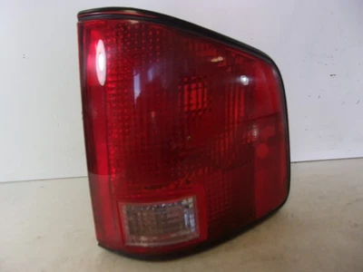 Lanterna traseira direita passageiro Chevrolet S10/S15/Sonoma 1994 - 2003 fabricante de equipamento original - Imagem 1 de 4