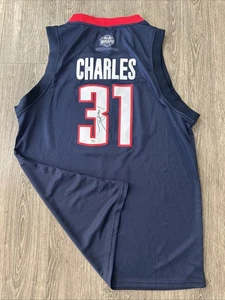 Tina Charles UConn Huskies Autograph Signed Jersey! Psa Coa - Picture 1 of 3