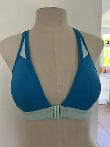 LULULEMON Turquoise and baby blue Sport Bra, size 6 - Picture 1 of 6