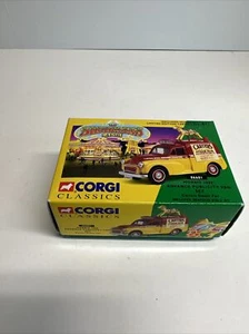 Corgi Classics The Showmans Range 06601 Morris 1000 Publicity Van COMPLETE - Picture 1 of 8