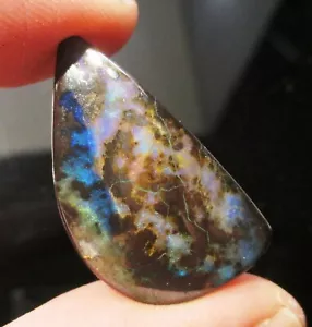31 ct Boulder Opal Cabochon Freeform - Australien - Bild 1 von 6