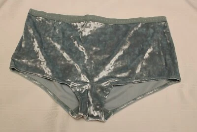 Calcinha masculina Victoria's Secret logotipo veludo cintura curta verde poeira sálvia - Imagem 1 de 2