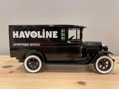 *Edición limitada* Camión cisterna Texaco #20: Camión de reparto con panel Graham 1927 Foto 1 de 4