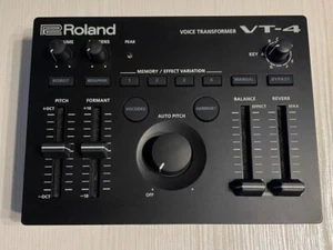 Roland VT-4 Aira Series Voice Transformer - Picture 1 of 6