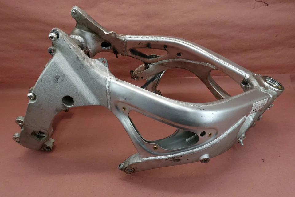 Yamaha YZF R6 YZFR6 2001 2002 chasis de cuadro principal (WA BOS) Foto 1 de 4