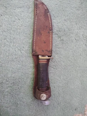 VINTAGE BOY SCOUTS OF AMERICA WESTERN USA FIXED BLADE HUNTING KNIFE & SHEATH - Image 1 of 4