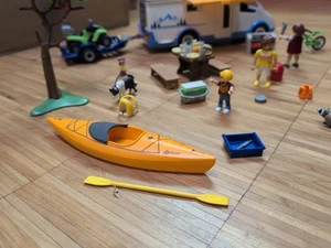 PLAYMOBIL Familiy Fun 9318 Camping Set 137 Teile Spielzeugauto mit Anhänger - Bild 1 von 6