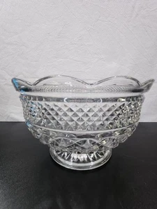 Anchor Hocking Glass Clear Wexford 10"Wx6"H Footed Center Fruit Bowl. Beautiful - Picture 1 of 6