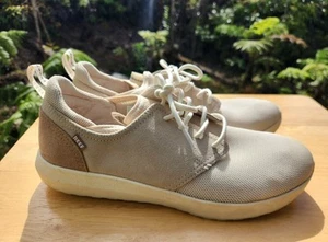 New Reef Cruiser Low-Top Lace Up Sneakers Lightweight Shoes Cream/Tan Women’s 9  - Picture 1 of 9