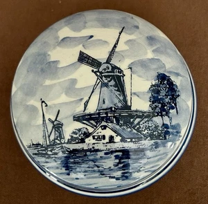 Delft Blue HOLLAND White Porcelain Hand Painted Trinket Box Round 5.5”  Windmill - Picture 1 of 7