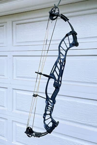Hoyt Invecta 40 Black / Slate, #55 SVX #3 Cam,3A Mods ,Great Shape - Picture 1 of 18