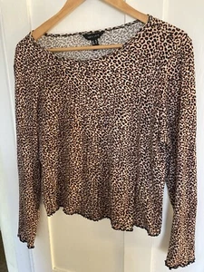leopard print top size 16 New Look , Cropped Long Sleeves Stretchy Fluted Hem - Picture 1 of 5