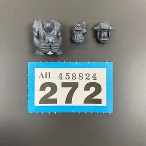 GORKANAUT MORKANAUT PILOT DRIVER CREW CONVERSION PARTS WARHAMMER 40K ORKS - Picture 1 of 1