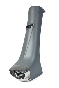 Lambretta Horncast, late square badge type, includes grill, Sx, S3 - Picture 1 of 2