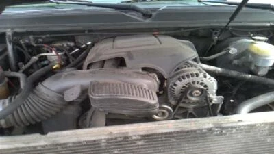 Pantalla de infoentretenimiento usada se adapta a: Cadillac Escalade 2008 sistema de entretenimiento ESV Foto 1 de 4