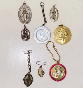 Vintage and Antique Catholic Religious Lot 8 Pieces Medals Pendants Charms - Picture 1 of 17