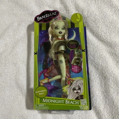 Bratz Bratzillaz - Sashabella Paws Doll - Midnight Beach - Glow In The Dark - Image 1 of 4