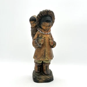 Vintage Eskimo Mutter und Baby Statue Figur Tonguss bemalt Alaska - Bild 1 von 24
