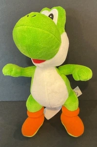 Yoshi Super Mario 9 Zoll Plüsch Nintendo 2021 - Bild 1 von 2