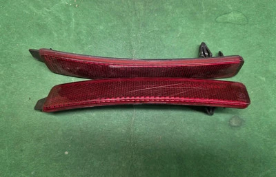 2010 11 12 13 14 15 16 凯迪拉克 SRX 后部左右侧发动机反射器 原始设备制造商 — 第 1/4 张图片