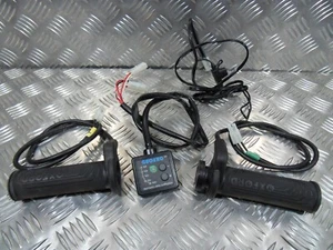 Kawasaki KLZ Z750 1000 ZX6 ZX10 OXFORD Heated grips & throttle tube 2008 to 2024 - Picture 1 of 12