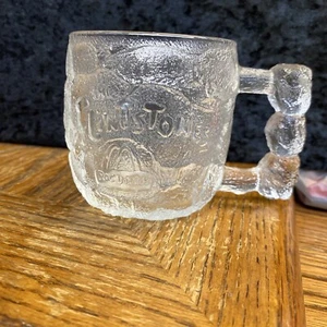 Taza McDonalds 1993 coleccionable The Flintstones, RocDonalds, Rocky Road hecha en EE. UU. - Imagen 1 de 3