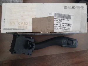 New Genuine Audi A4 8E B6 B7 Avant AB 2000-2008 switch LEVER WIPER stalk 8e09535 - Picture 1 of 1