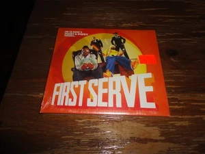 DE LA SOUL'S PLUG 1 & PLUG 2 Present FIRST SERVE CD - Rap Hip Hop - Bild 1 von 2