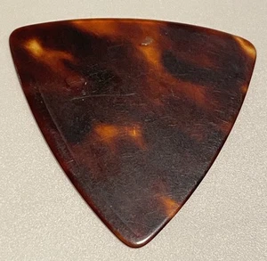 Vintage Guitar Pick-1960’s D’Andrea-346-Genuine Shell Model-Heavy Celluloid - Picture 1 of 1
