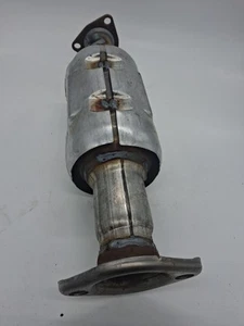 Walker Ultra Catalytic EPA Converter 16387 Made In The USA For Honda CRV - Picture 1 of 2