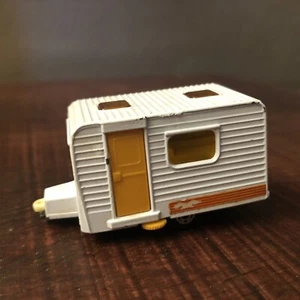 Matchbox Superfast Caravan # 31 Vintage 1977 NICE Working door - Picture 1 of 7