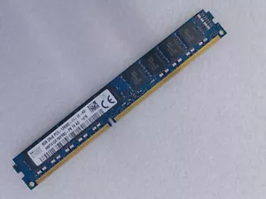 SK hynix 8GB DDR3 1600MHz ECC UDIMM RAM VLP 2Rx8 PC3-12800E HMT41GE7MFR8C-PB - Picture 1 of 4