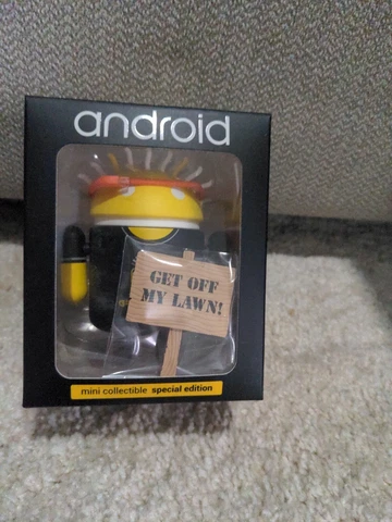 Google Android Mini  Greyglers Collectible Toy Figure By Dead Zebra Cover