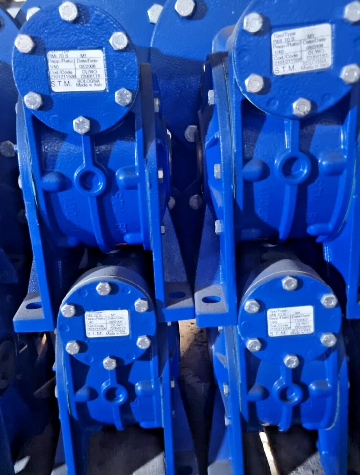 S.T.M RMI 70 S M1   1/40 GEAR BOX - Image 1 of 4