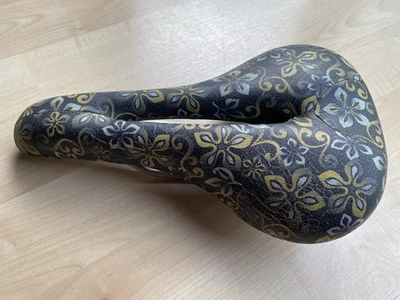 Sillín de bicicleta Terry Floral Butterfly para mujer rieles de titanio edición limitada Foto 1 de 4