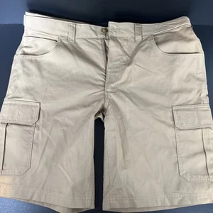 Lands End Traditional Fit Mens 38 Khaki Shorts High Rise Cargo Pockets - Picture 1 of 11